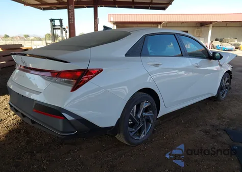 2025 Hyundai Elantra Sel Sport z USA, uszkodzony, nr VIN KMHLM4DG3SU961845